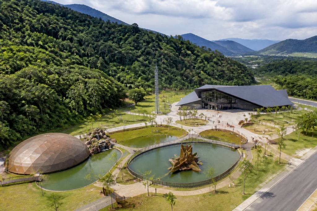 Parque temático Hisgeopar: história, cultura e lazer no litoral do Paraná